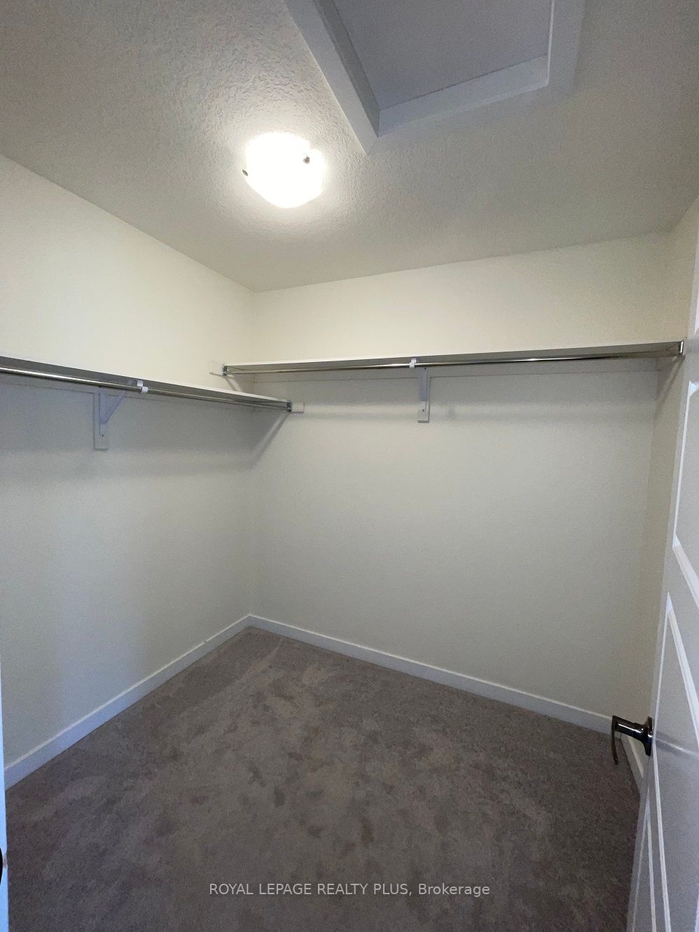 12 Pagebrook Crescent