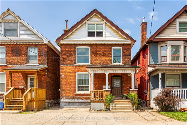 53 William St