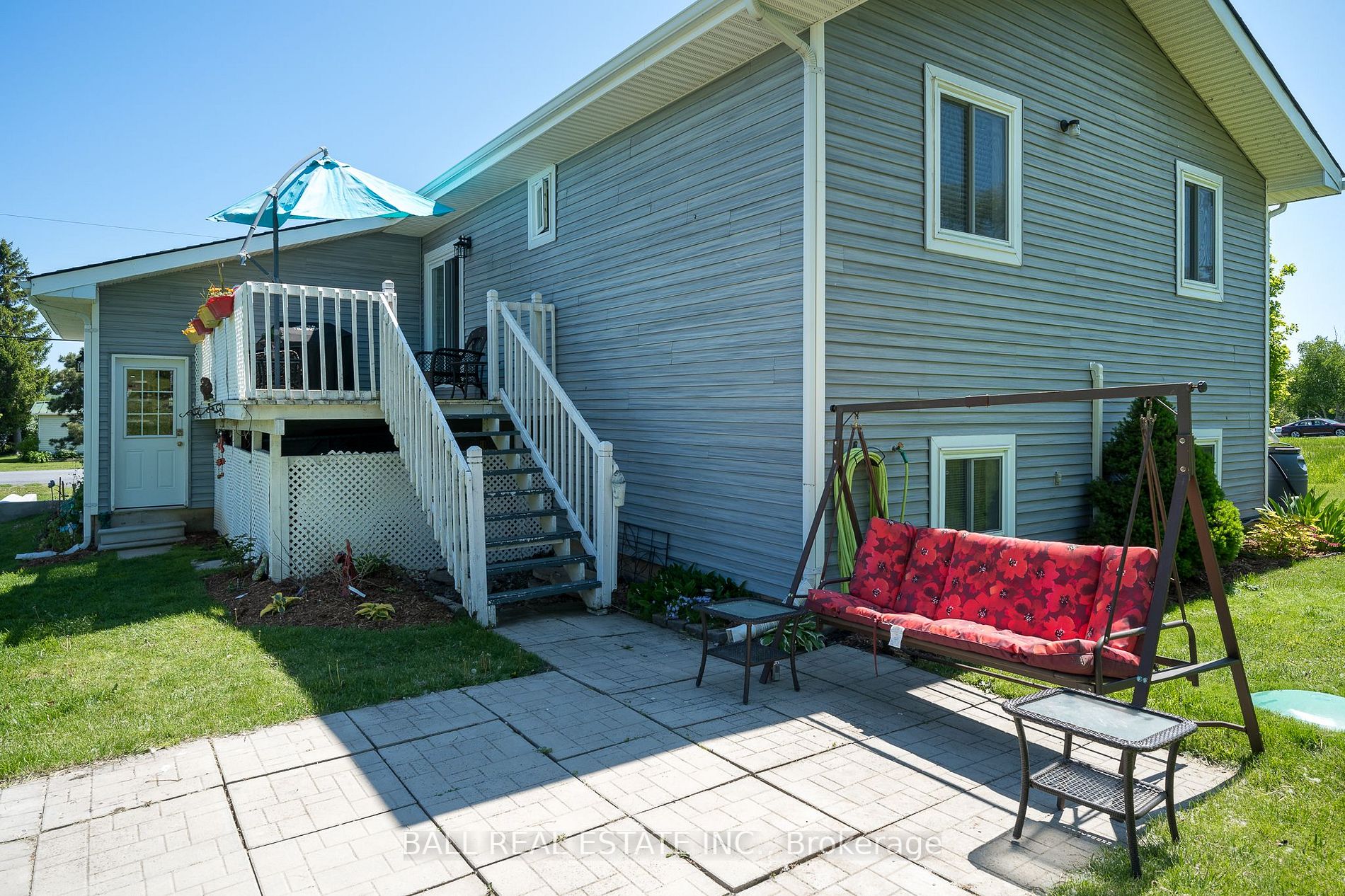 9 Bayview Dr