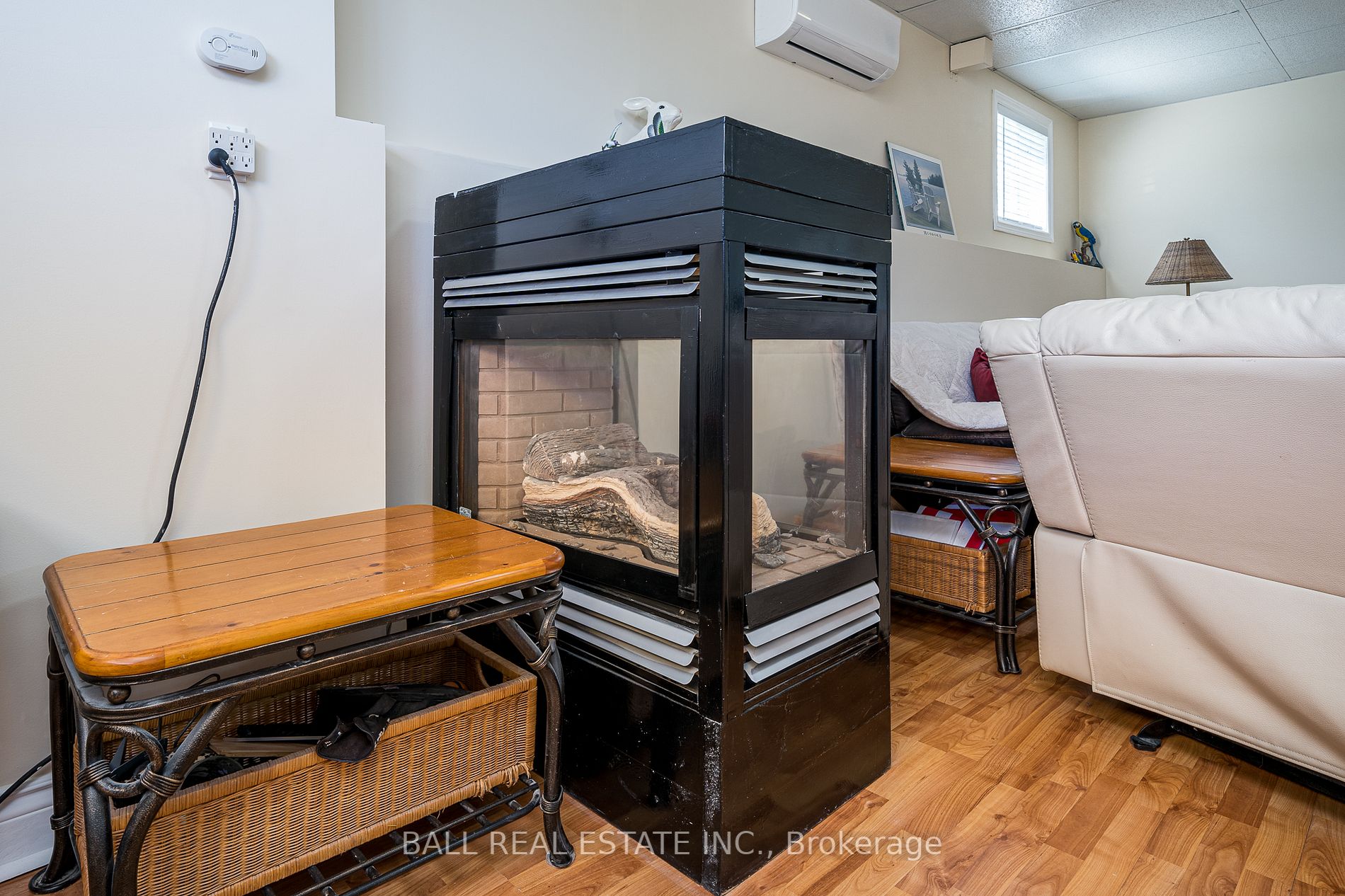 9 Bayview Dr