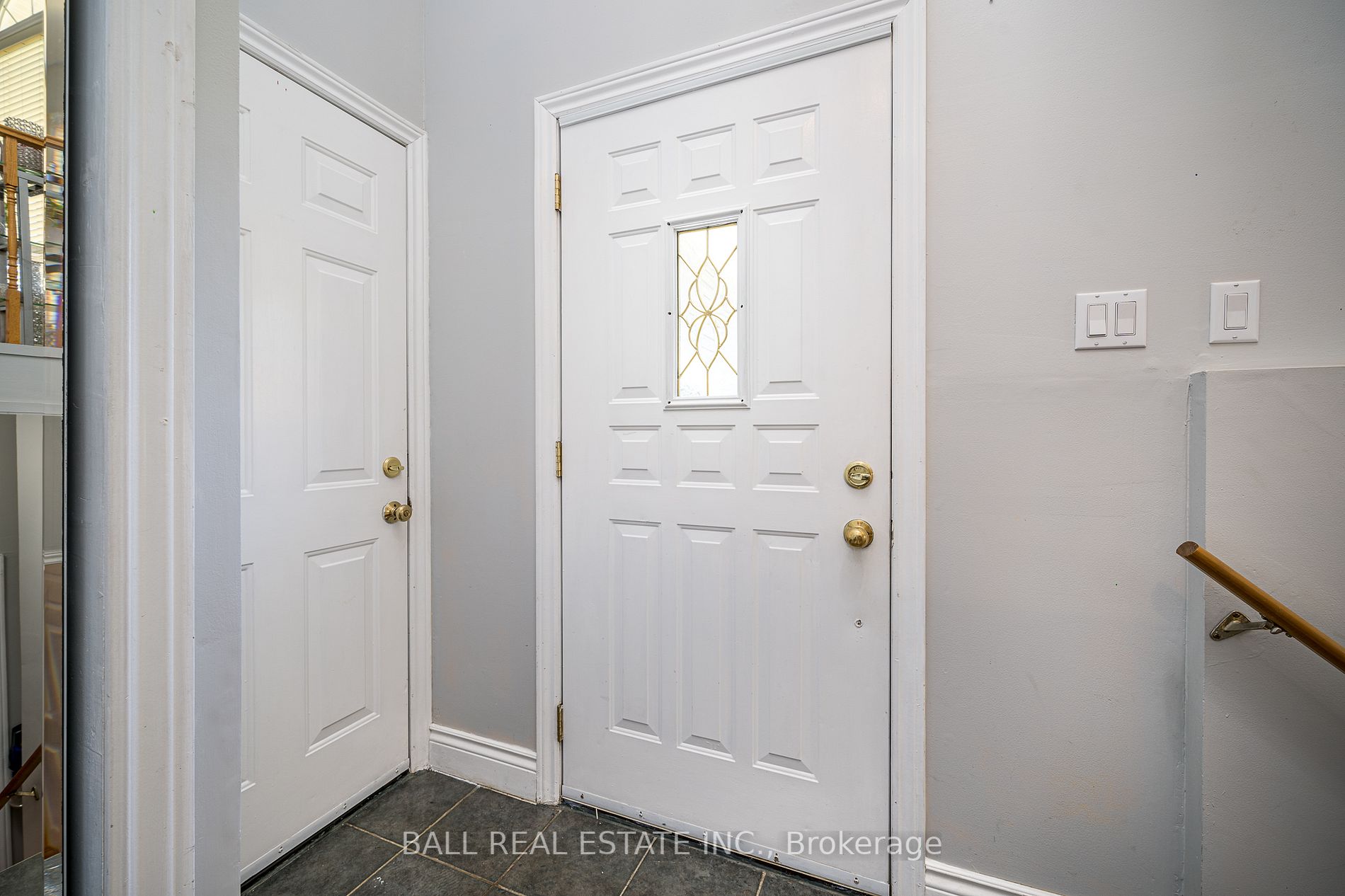 9 Bayview Dr