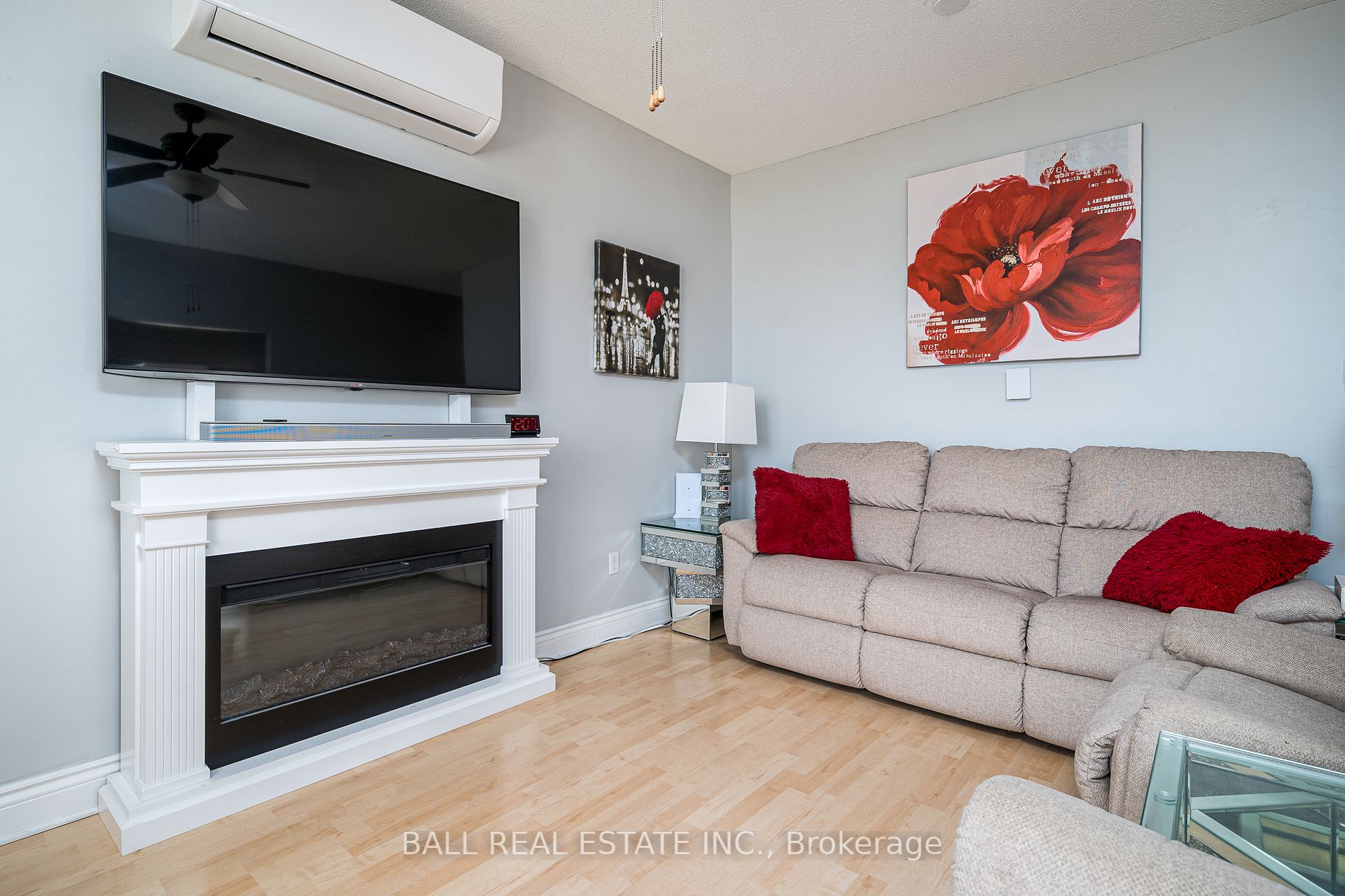 9 Bayview Dr