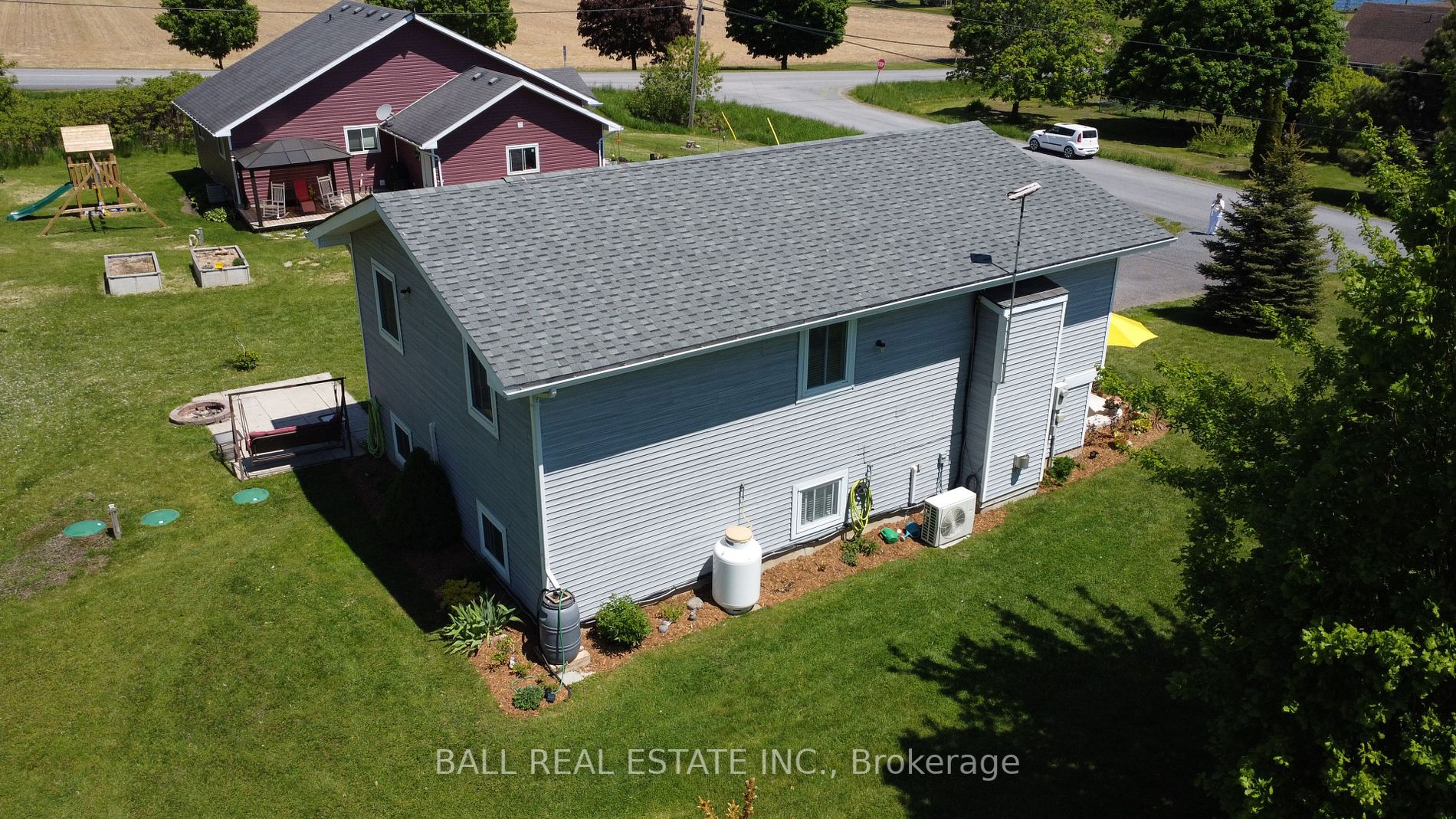 9 Bayview Dr