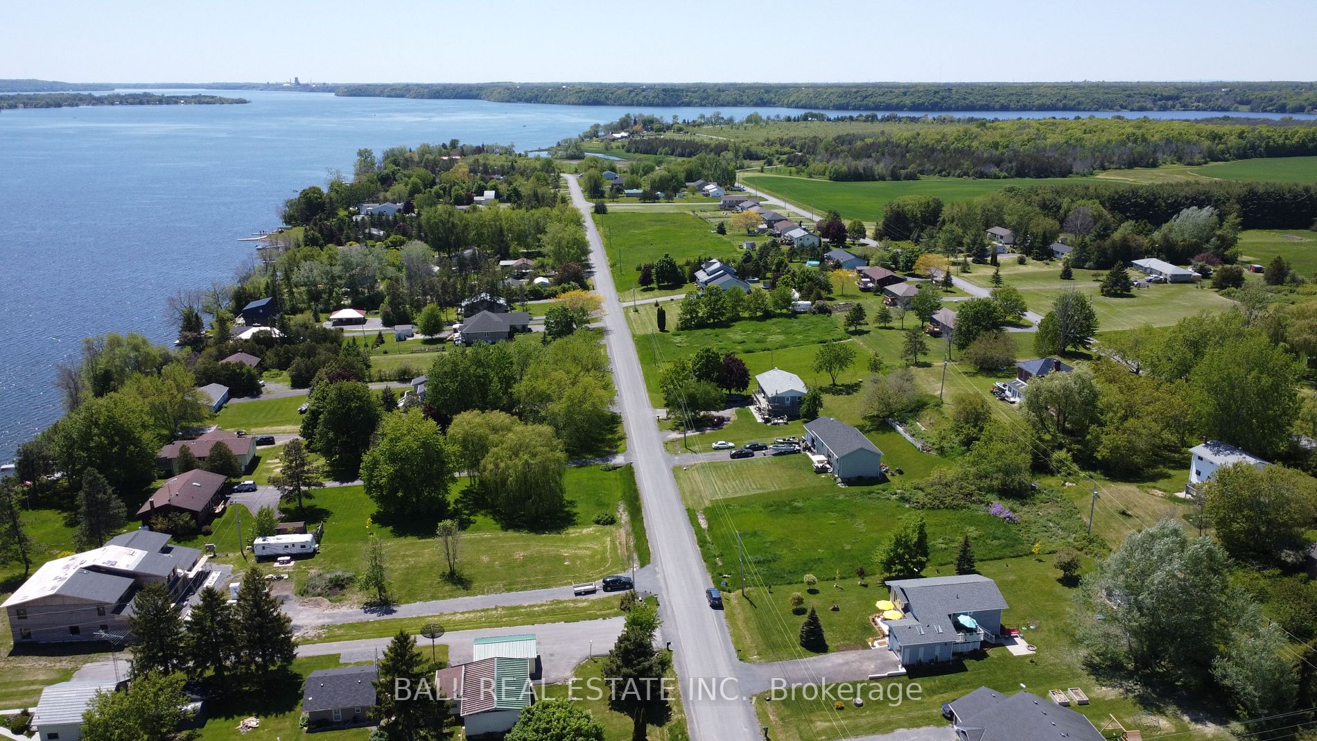9 Bayview Dr