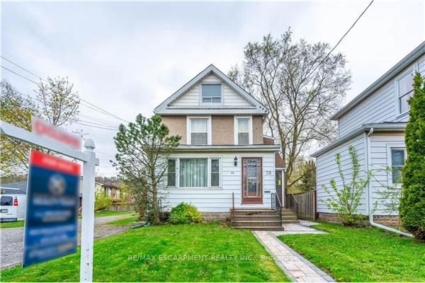 39 Royal Ave