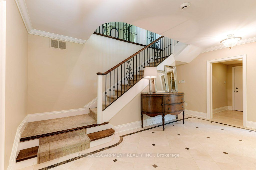 Listing X6065844 - Large Photo # 28