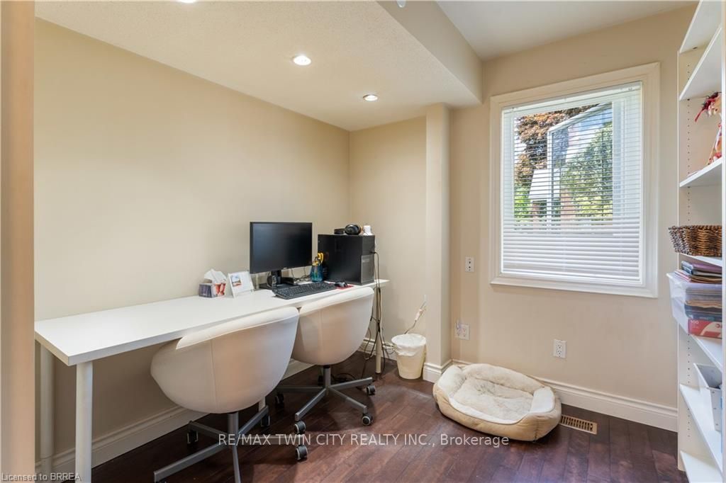 64 RIDGEWOOD Drive