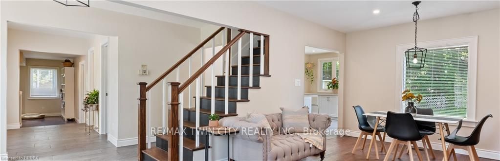 64 RIDGEWOOD Drive