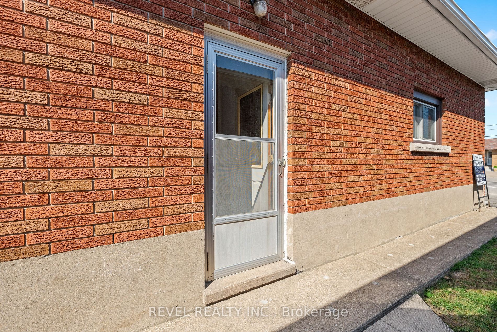 111 Wellington Street