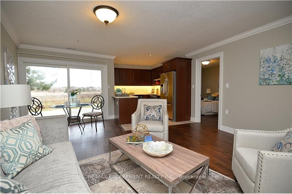 41 Sister Kern Terr, Hamilton