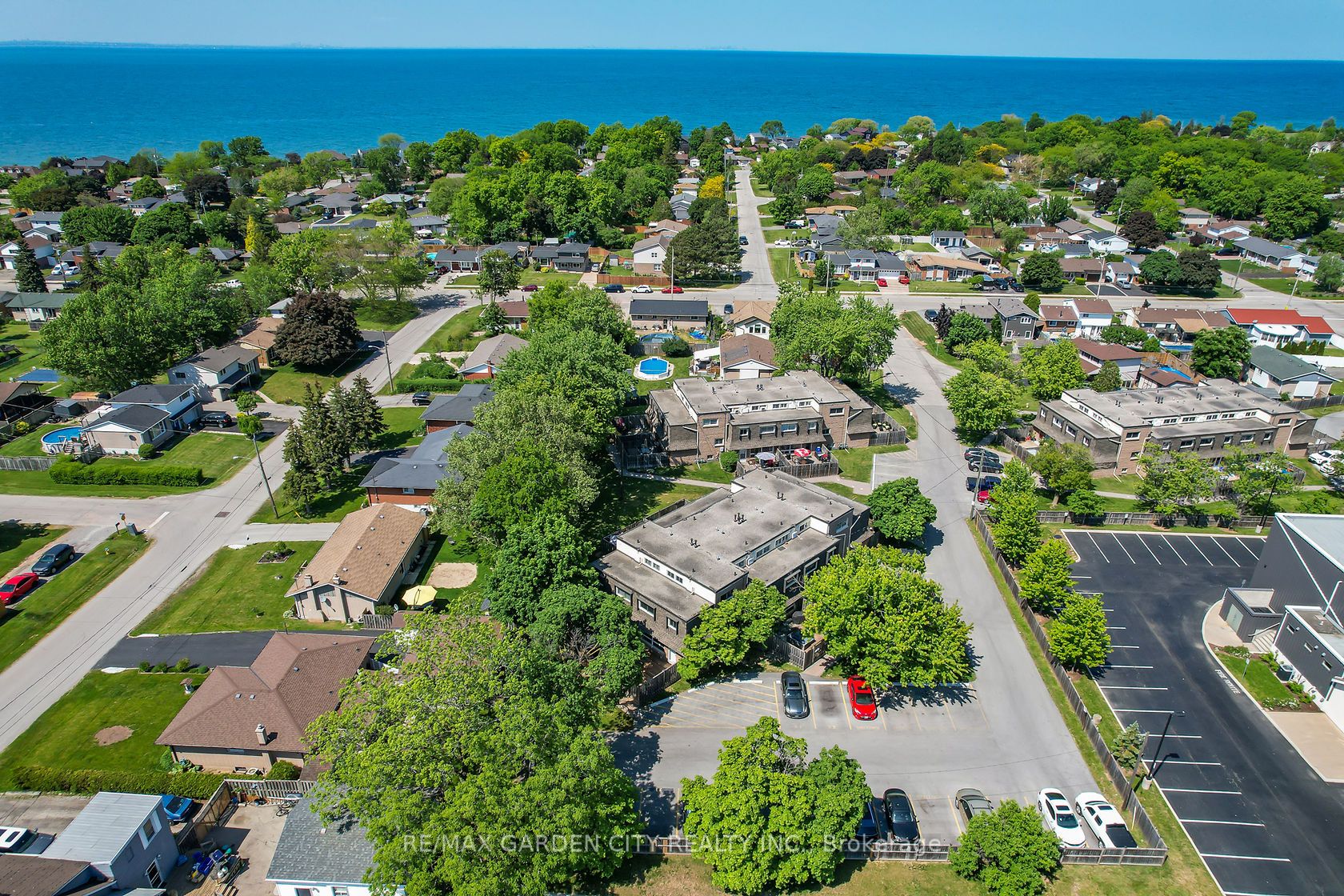 7 Viking Crt, #407