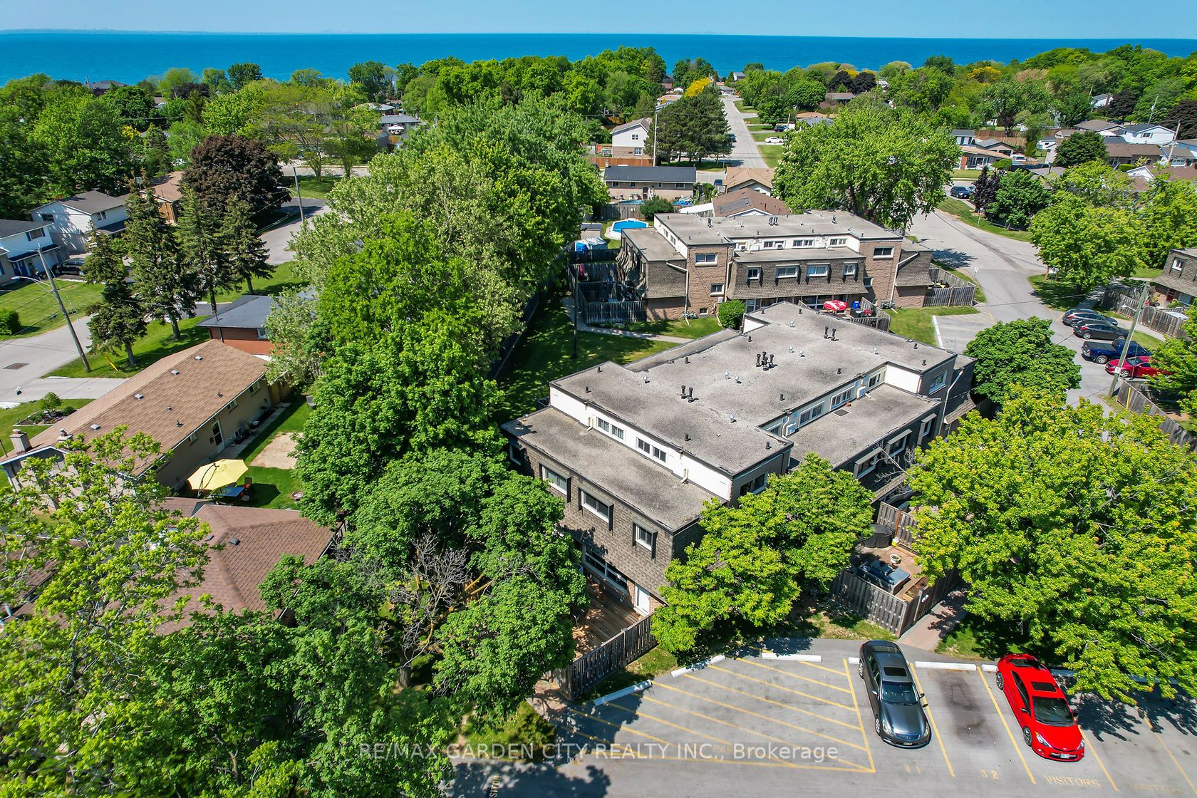 7 Viking Crt, #407