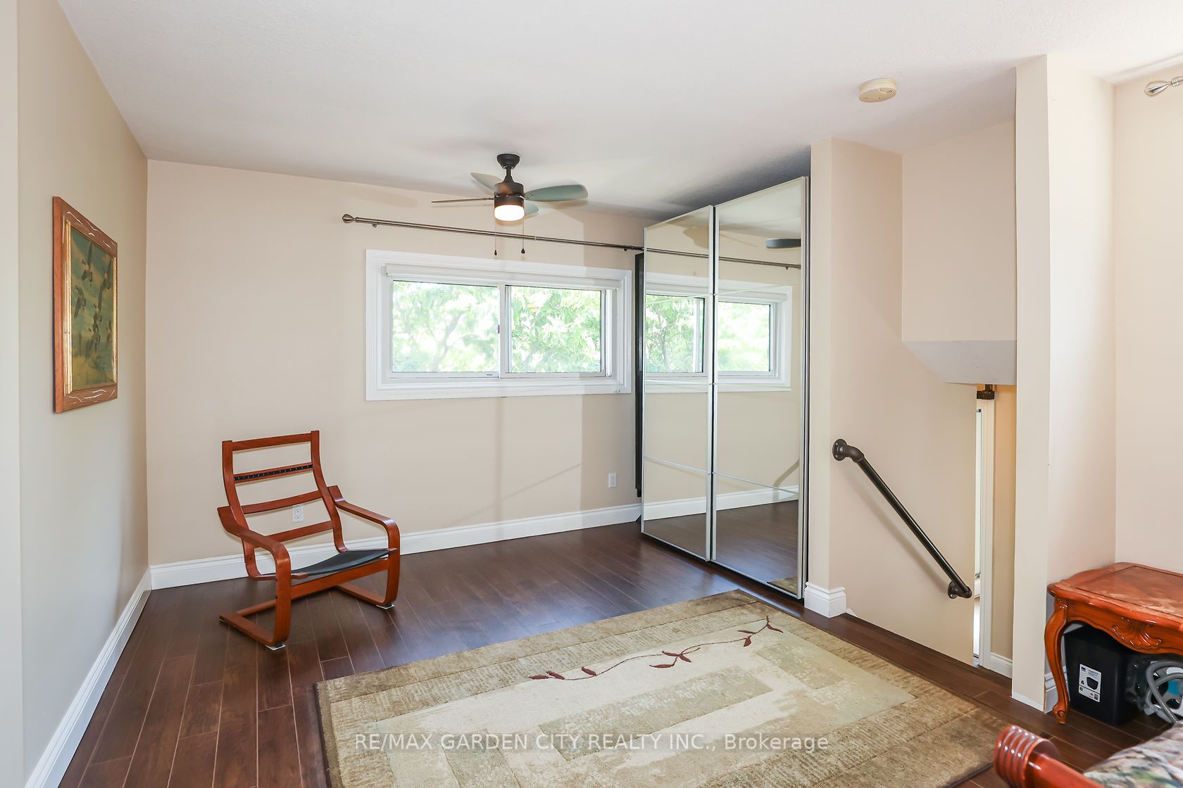 7 Viking Crt, #407