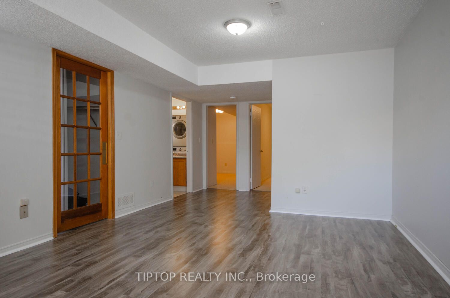 481 Burnham Manor Crt
