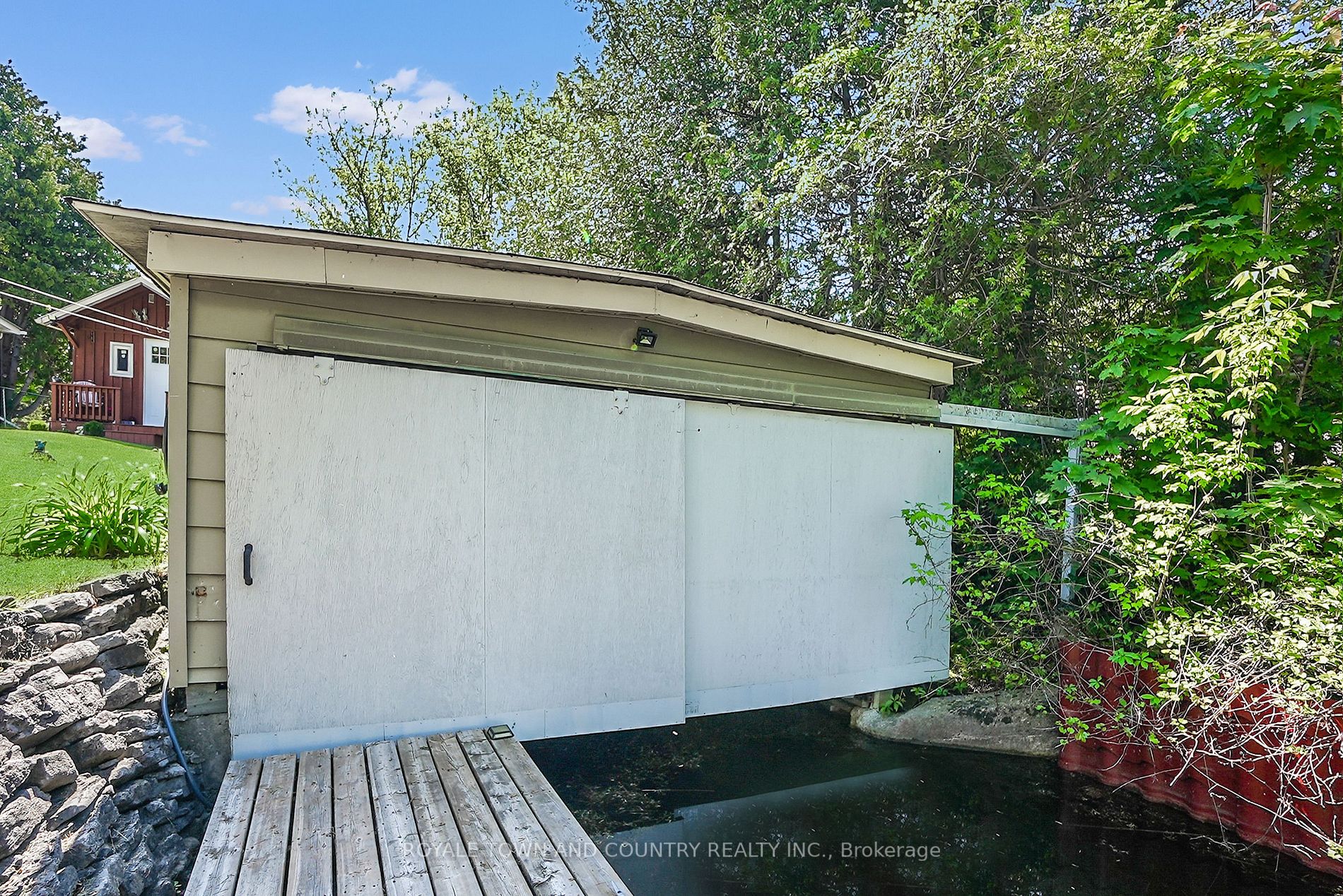 93 Driftwood Shores Rd