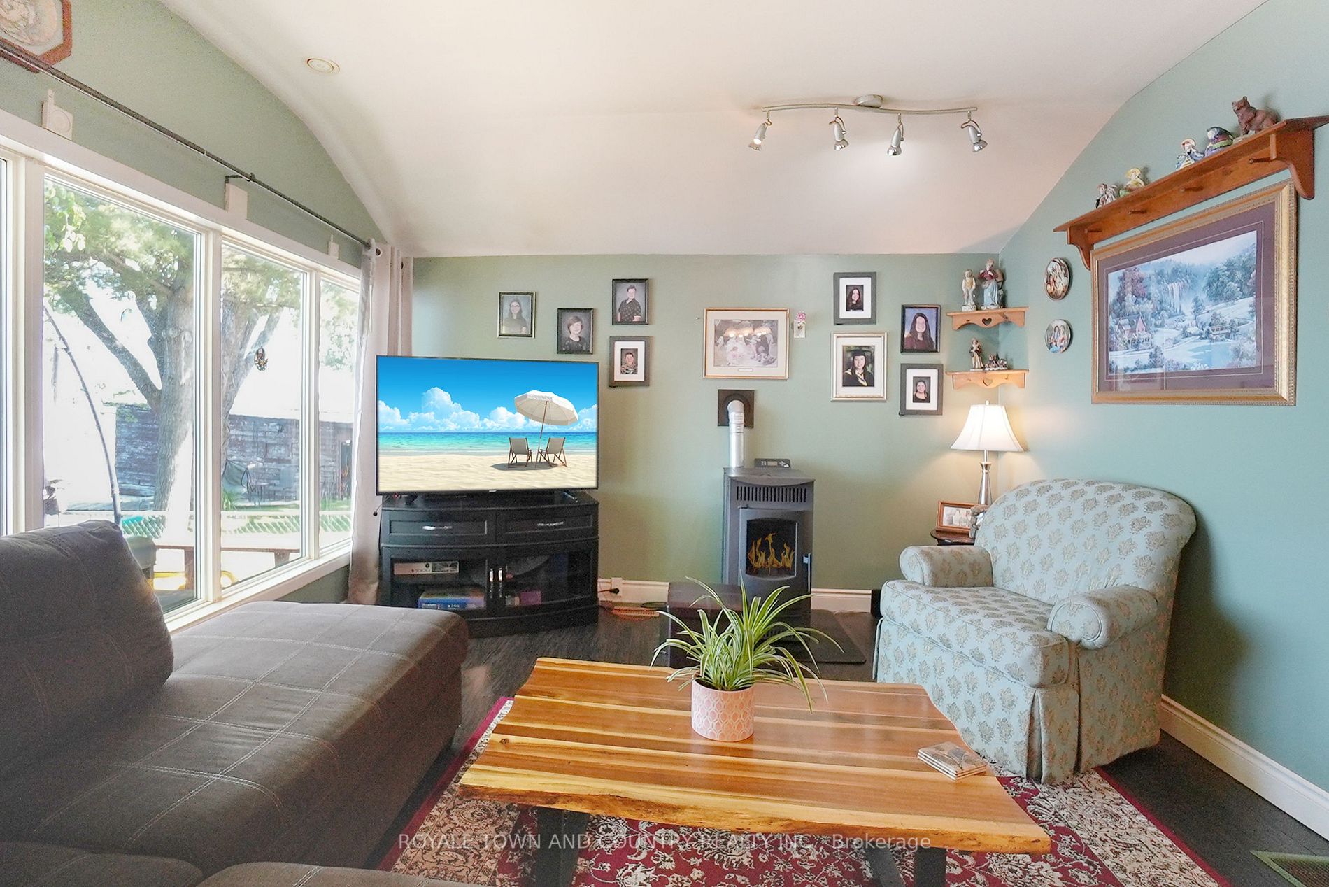 93 Driftwood Shores Rd