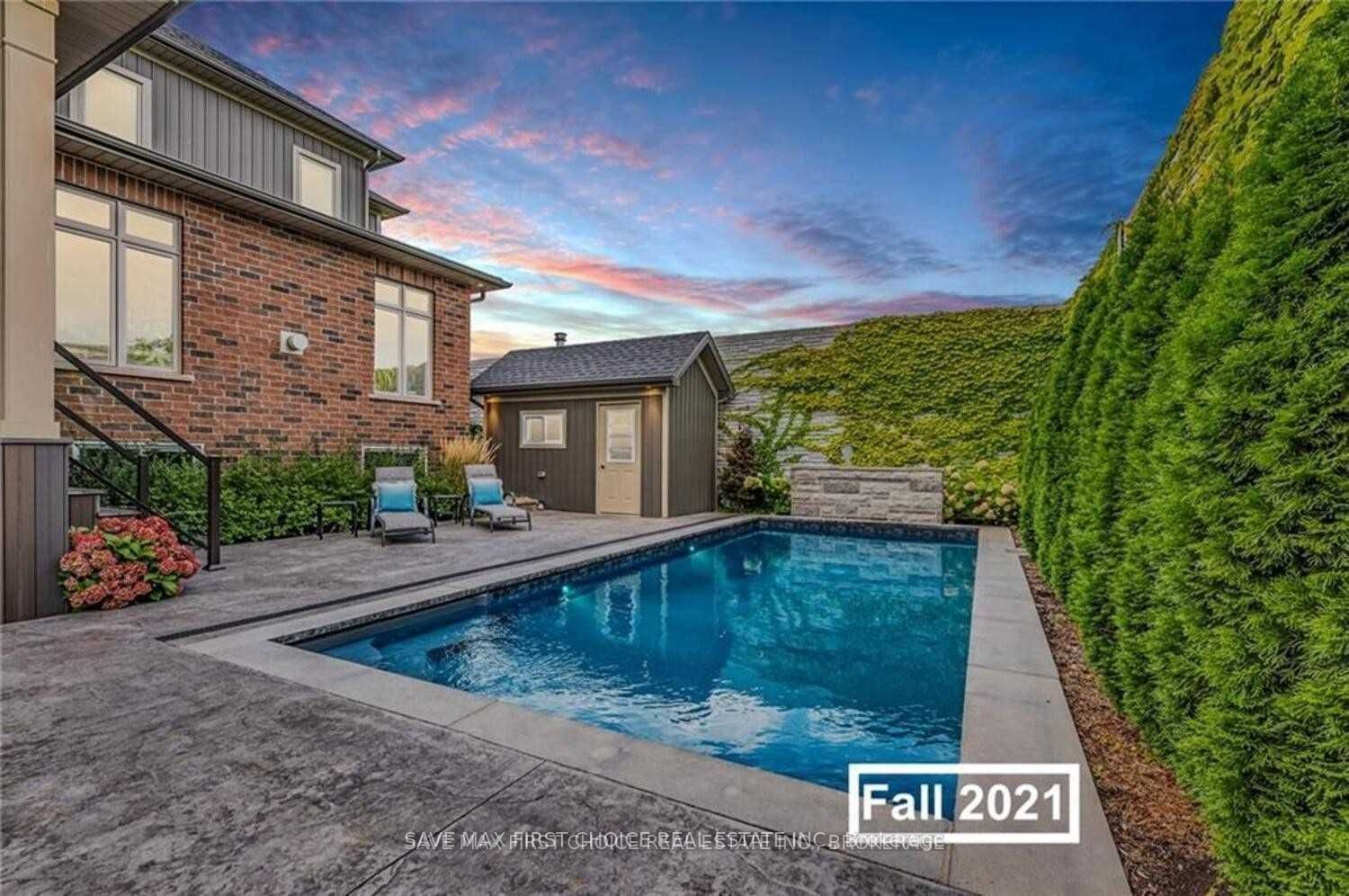 101 Lampman Dr
