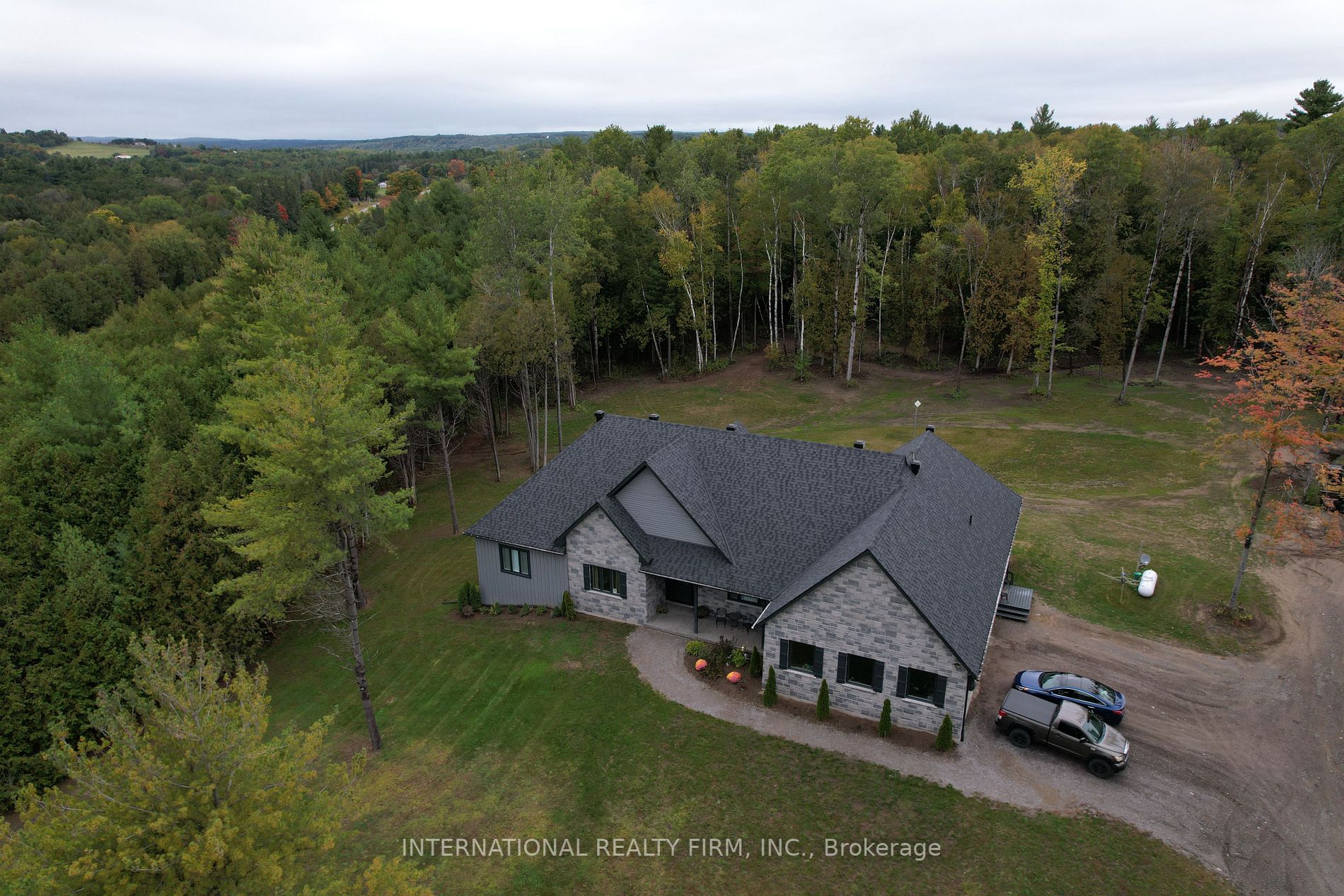 7085 County Rd 65
