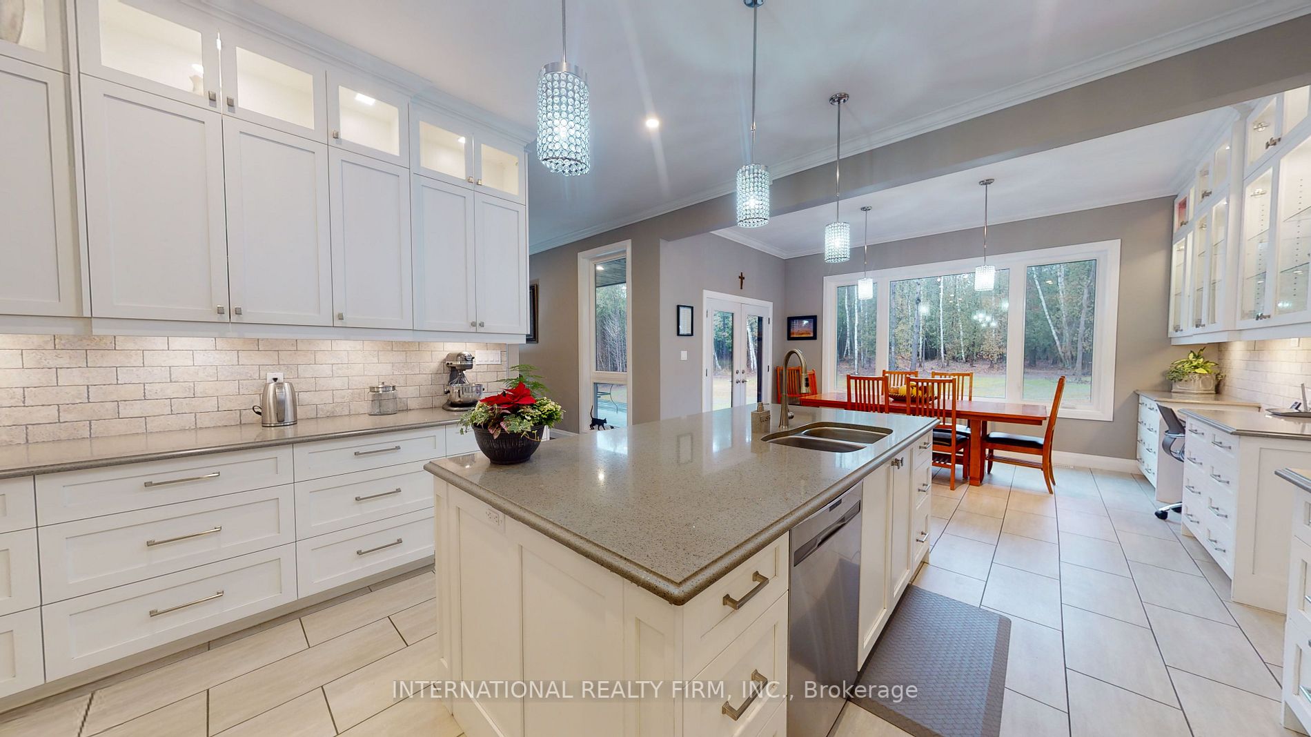 7085 County Rd 65