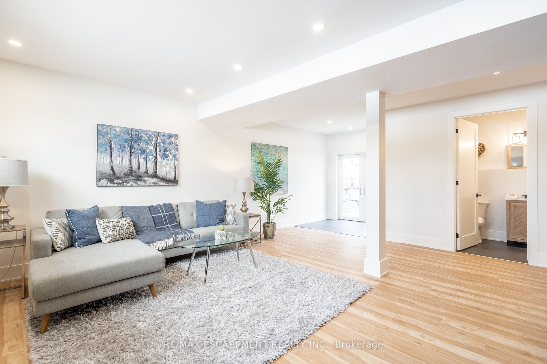 146 7th Concession Rd E