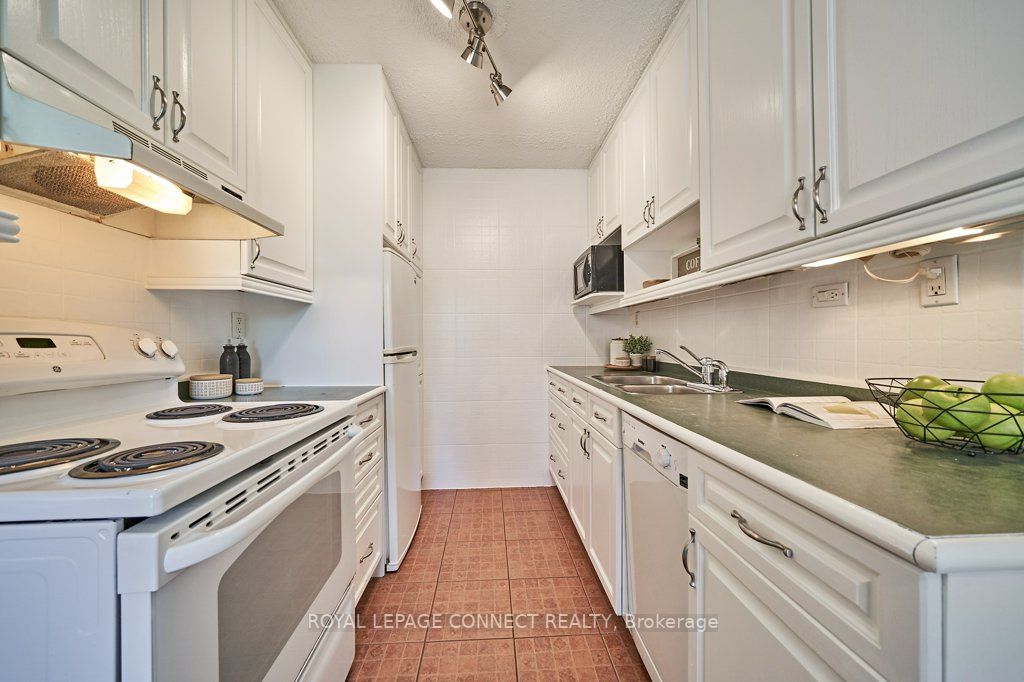 Listing X6079144 - Large Photo # 24