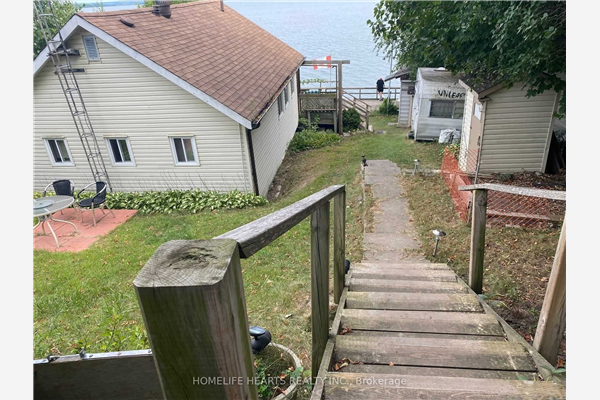 5679 Arrowhead Rd, Hamilton Township