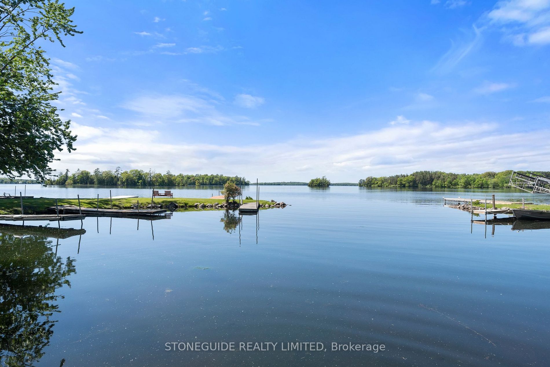 78 Lakeshore Blvd