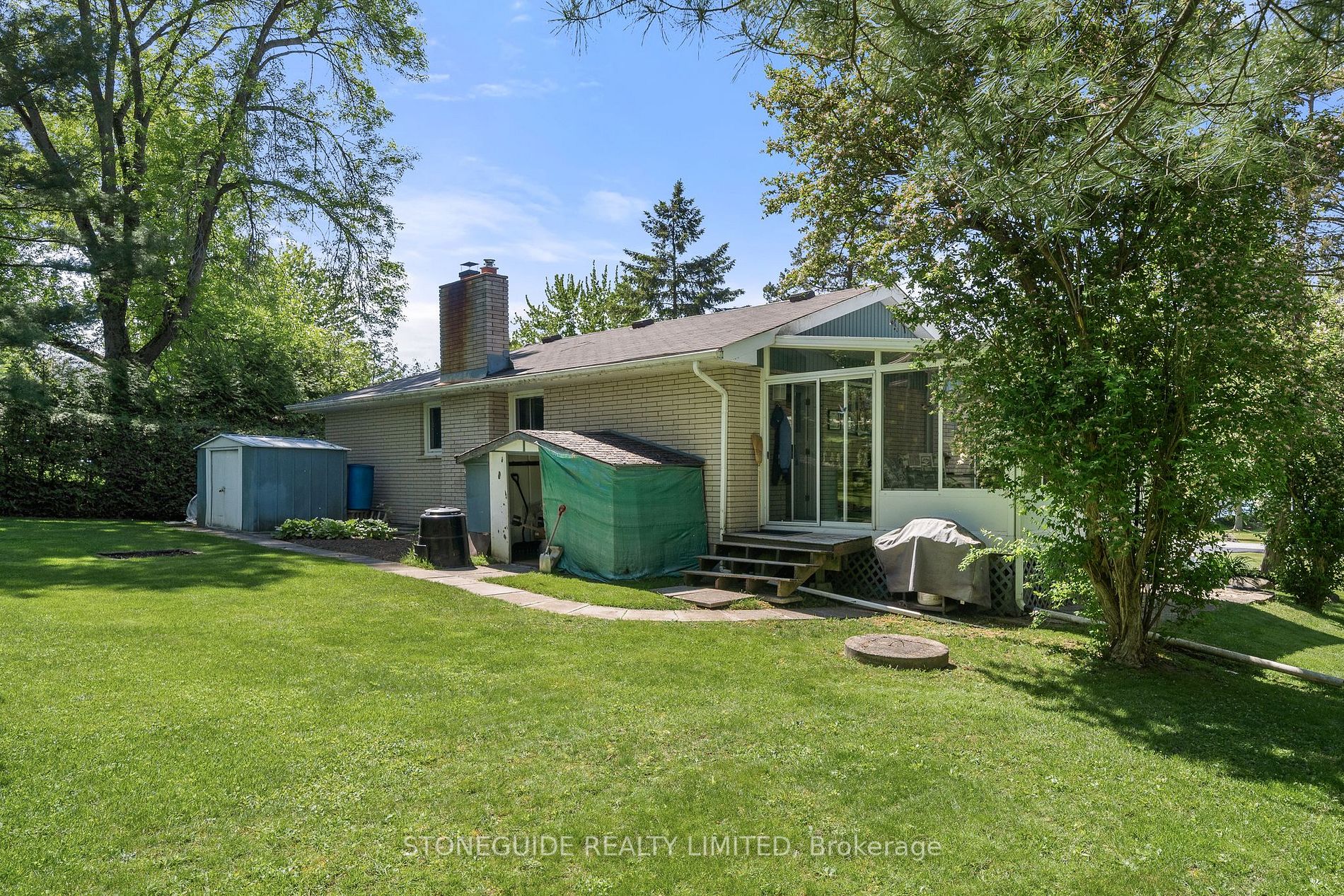 78 Lakeshore Blvd