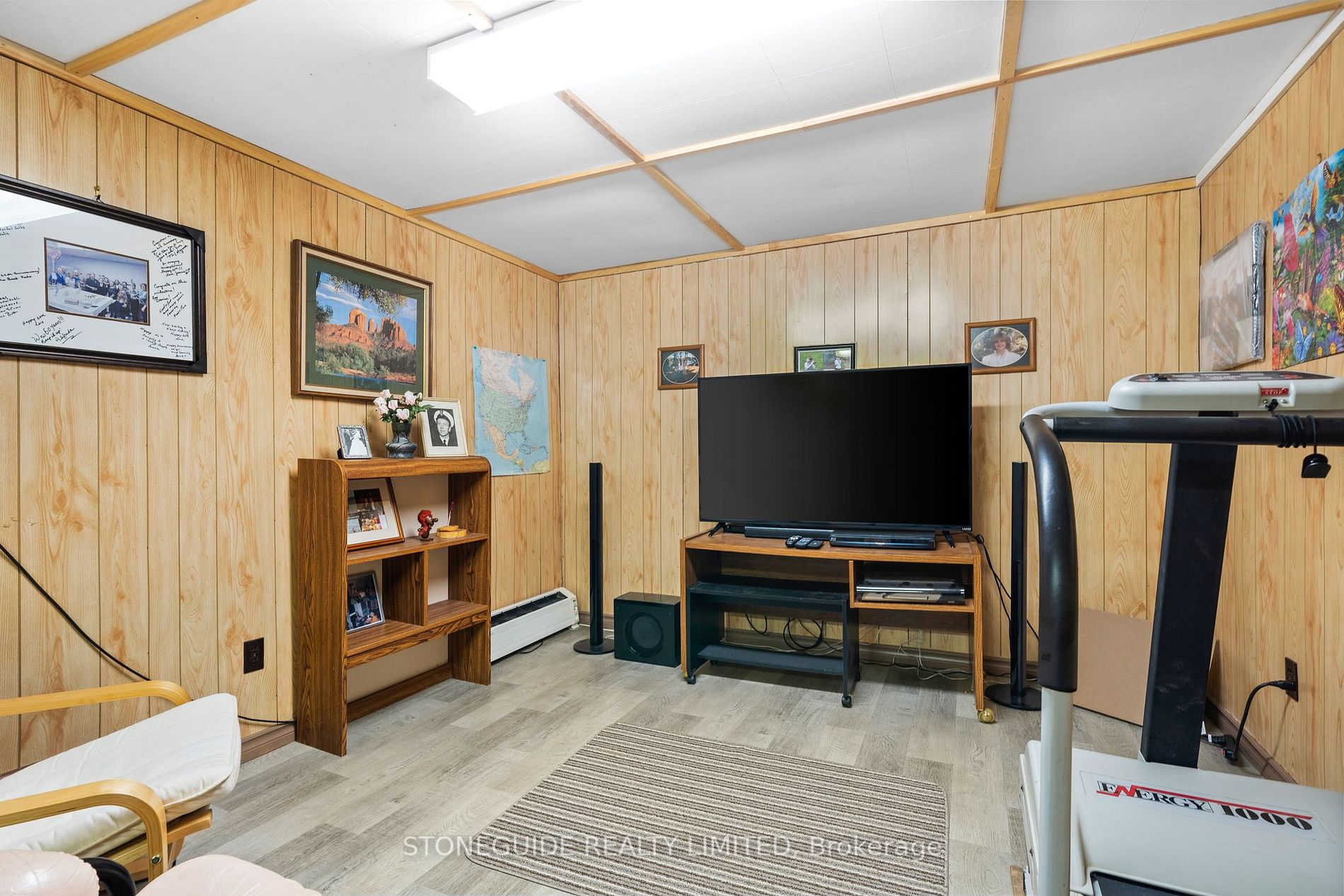 78 Lakeshore Blvd
