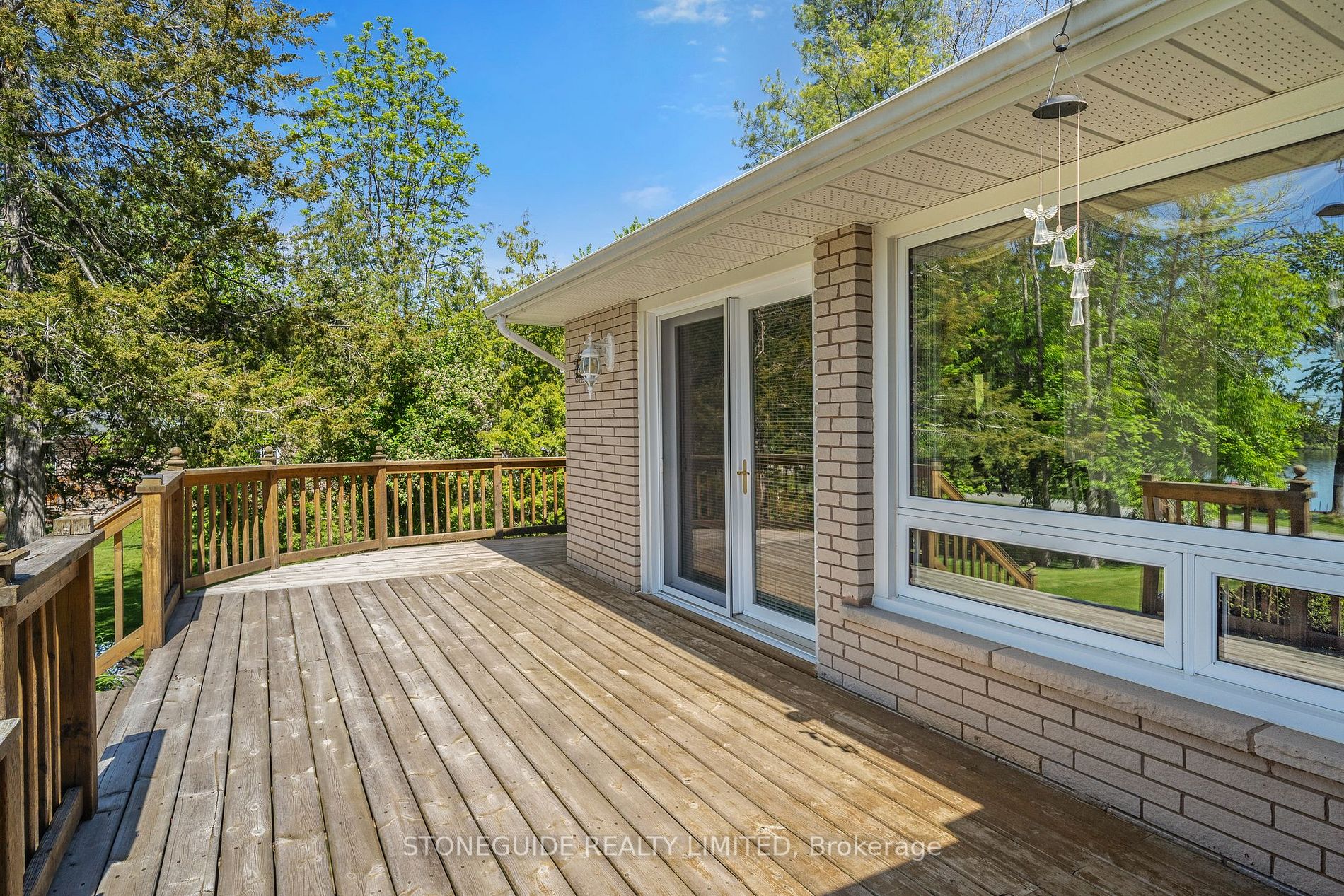 78 Lakeshore Blvd
