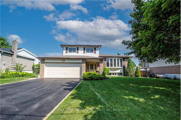 42 Applewood Cres, Kawartha Lakes
