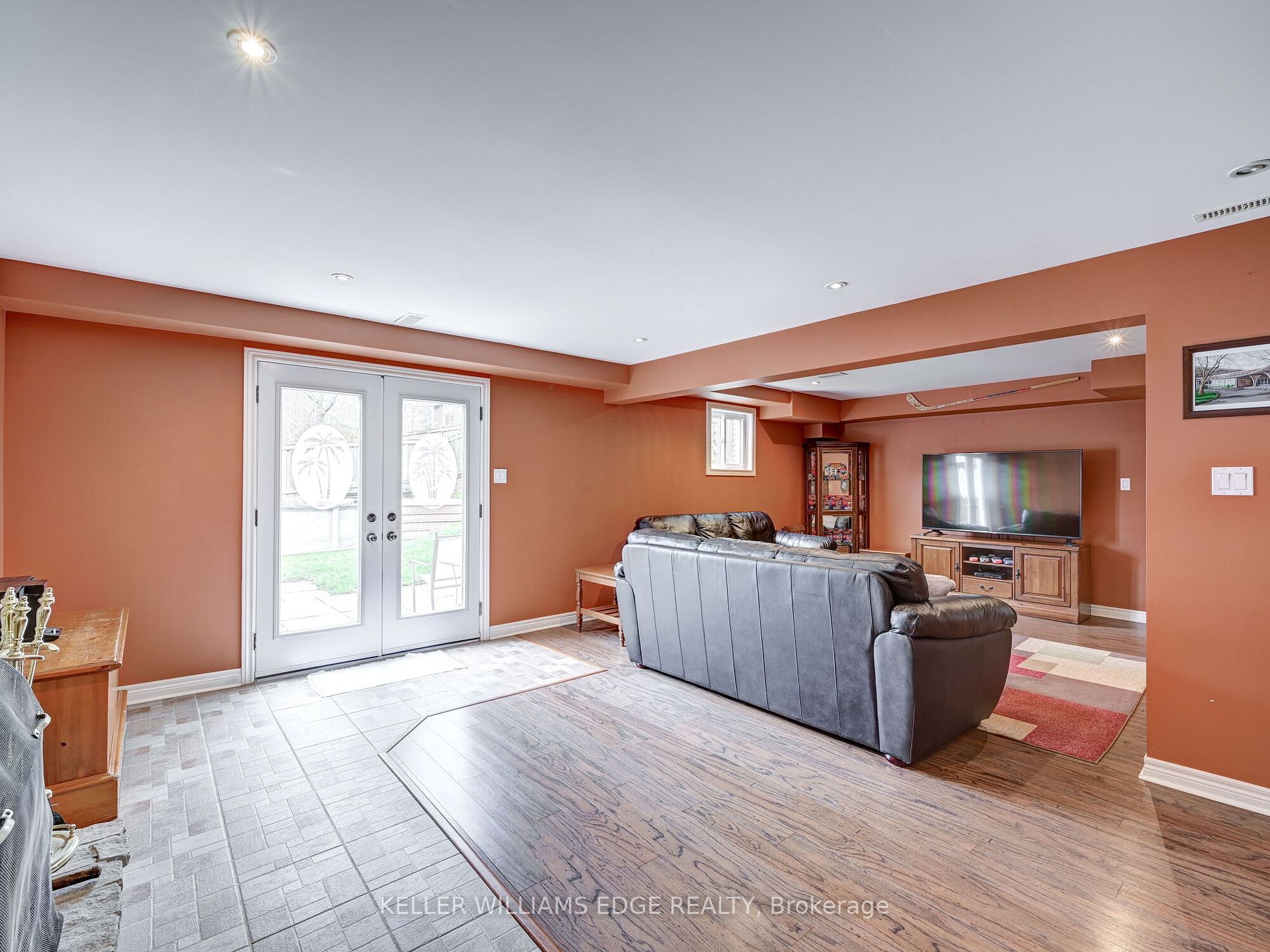 79 Ann St