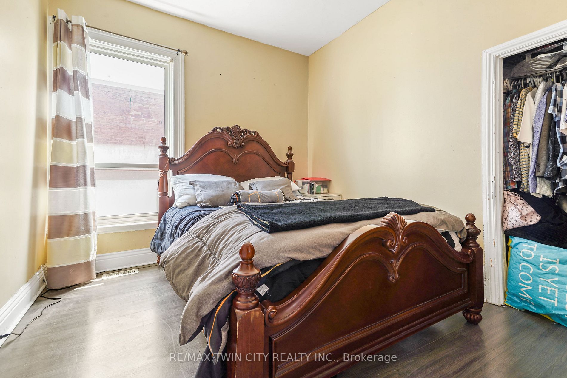 21 Elgin St