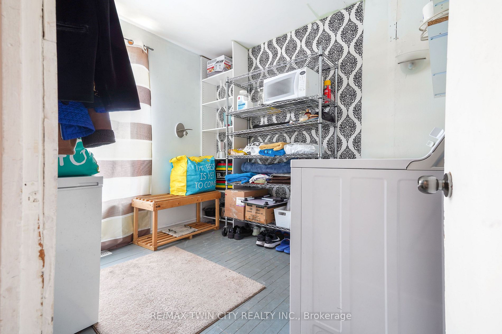 21 Elgin St