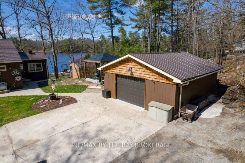 1745 Pappy Gill Lane
