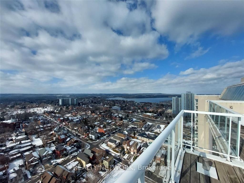 75 Queen Street N, #1802