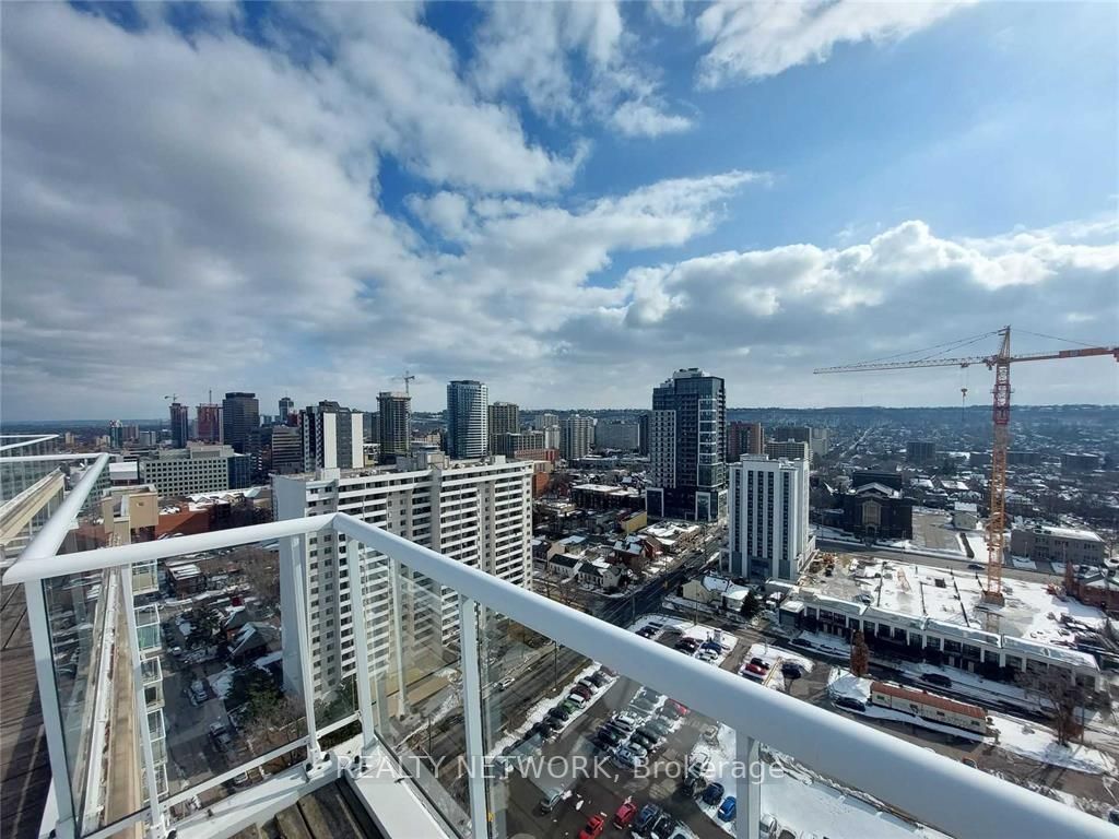 75 Queen Street N, #1802