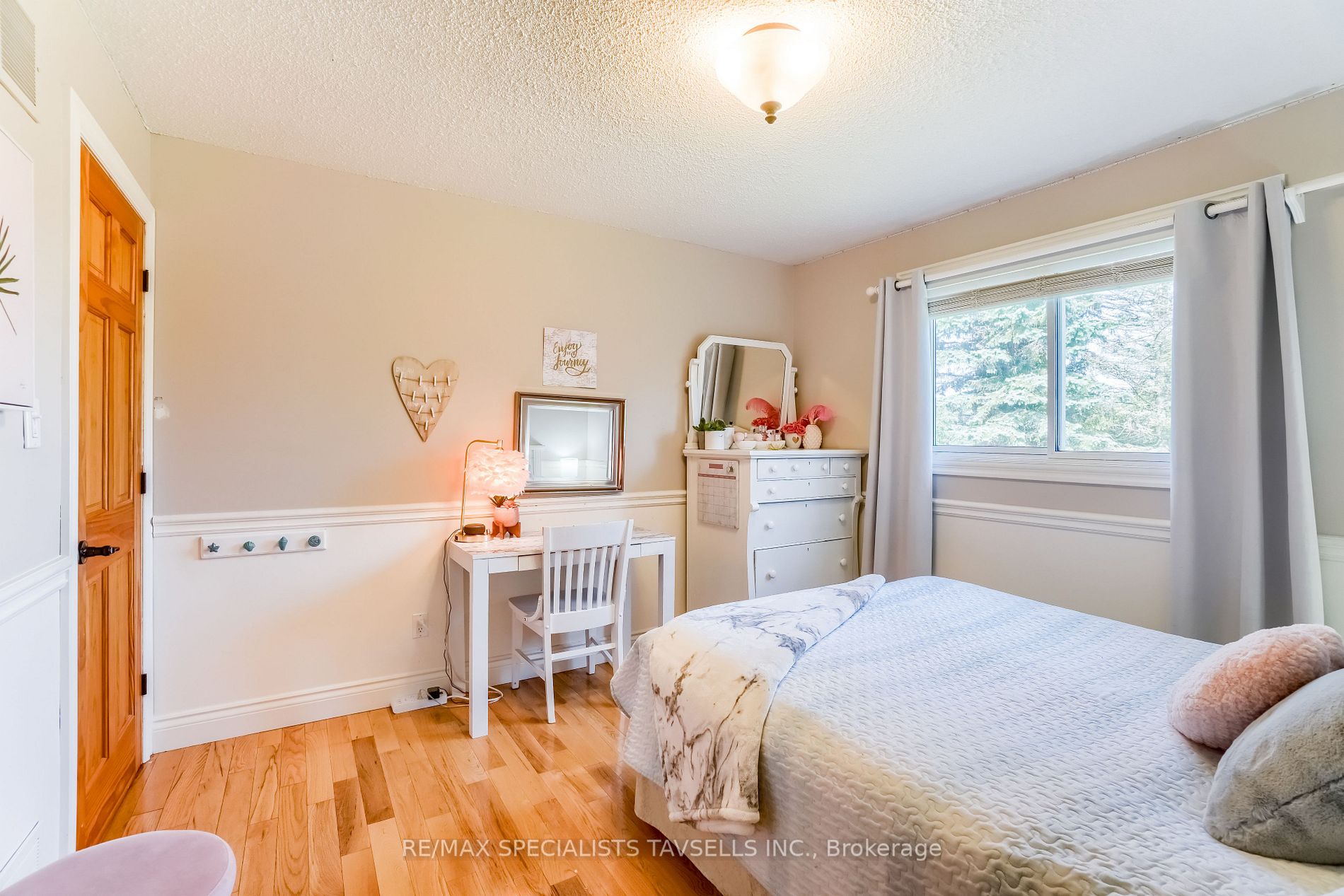 18 Crago Road