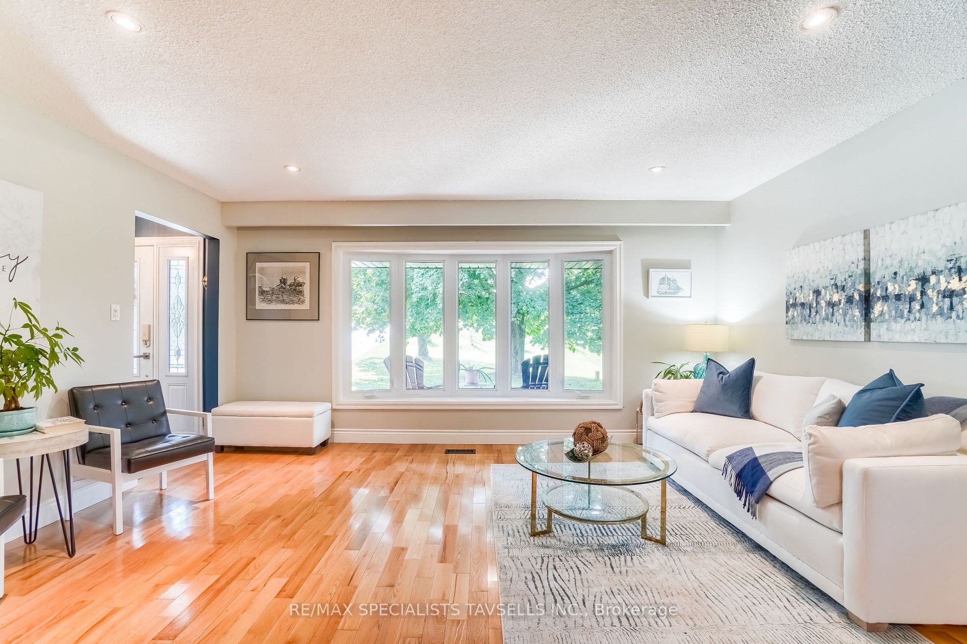 18 Crago Road
