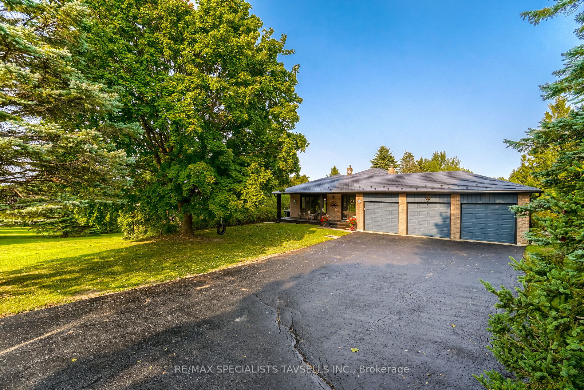 18 Crago Road