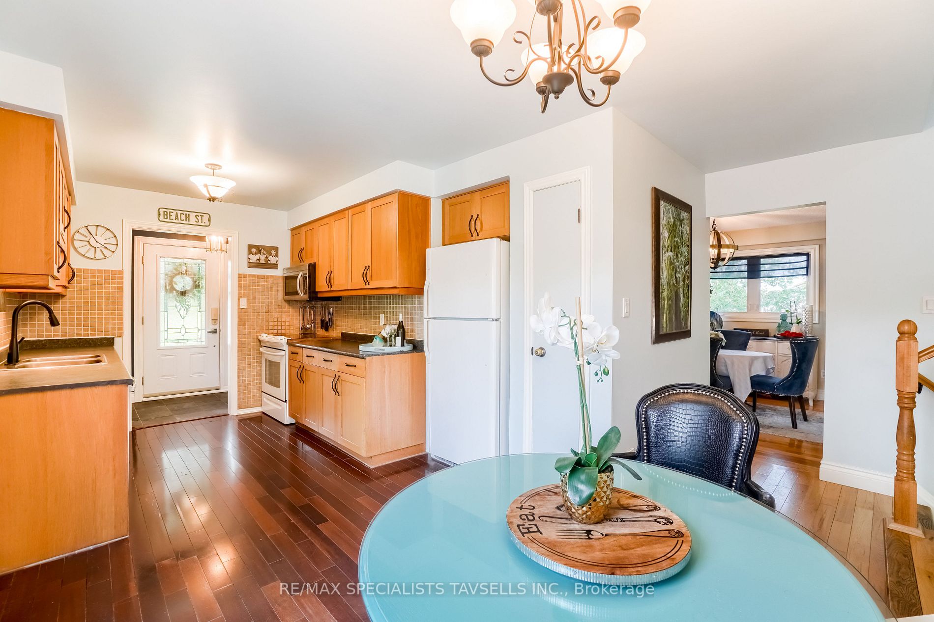 18 Crago Road