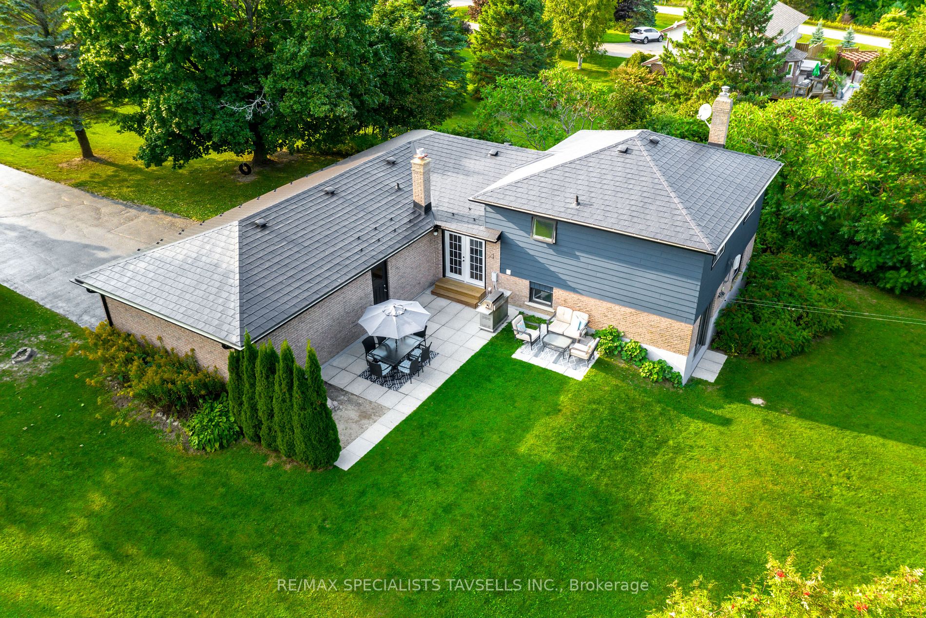 18 Crago Road