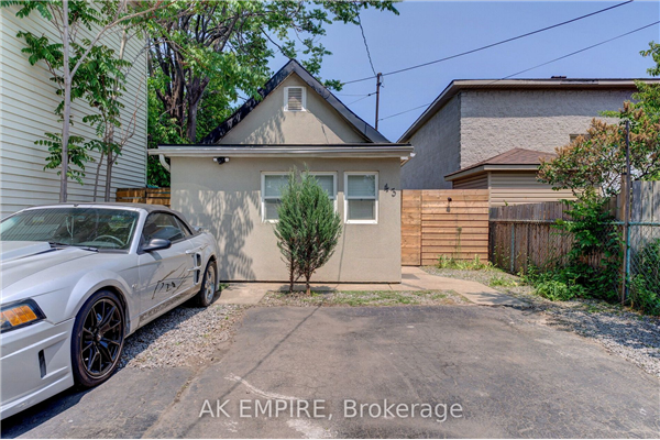 43 Whitfield Ave, Hamilton