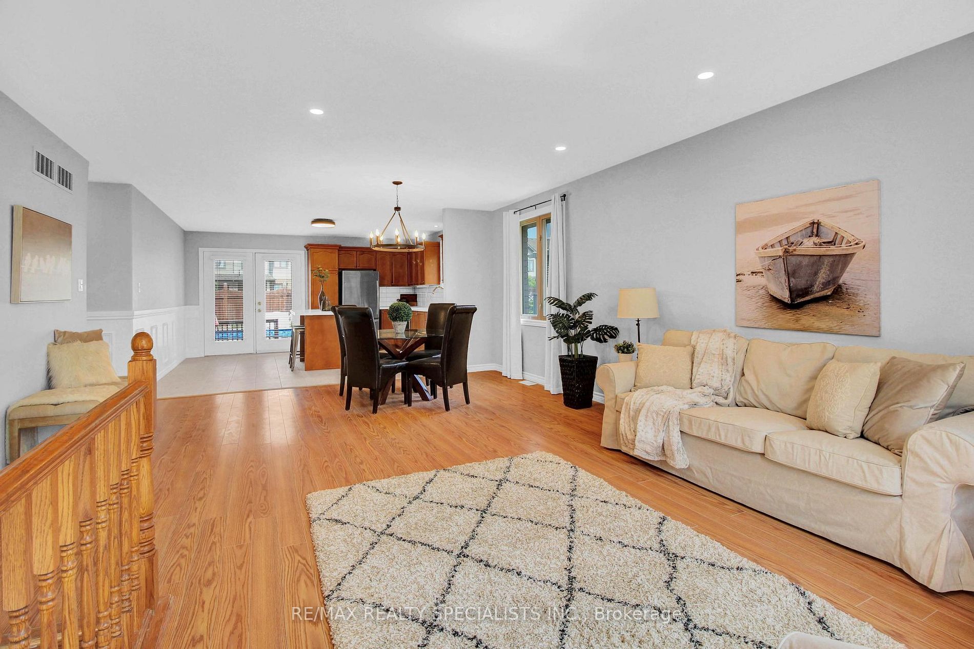 33 Osborn Ave