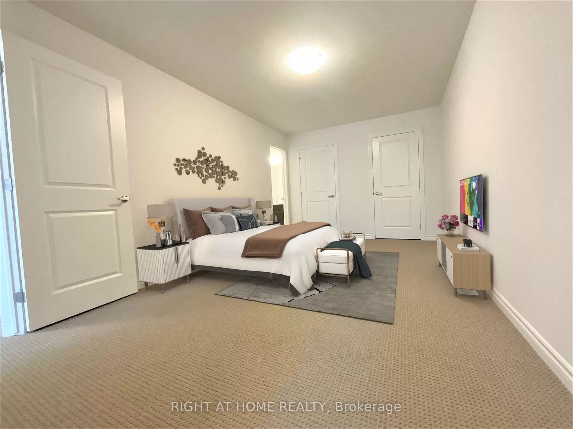 61 Soho St, #142