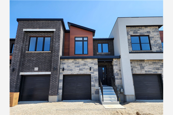 296 Bradshaw Dr, Stratford