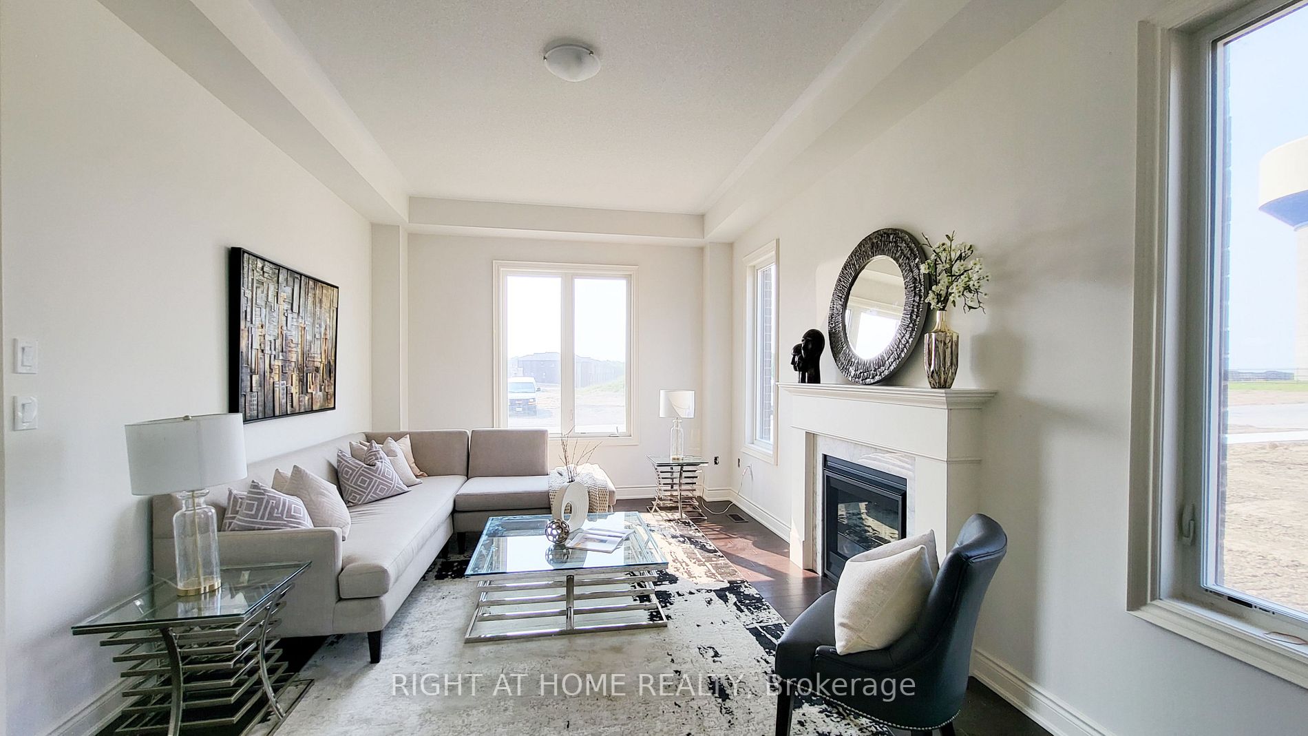 466 Humphrey St