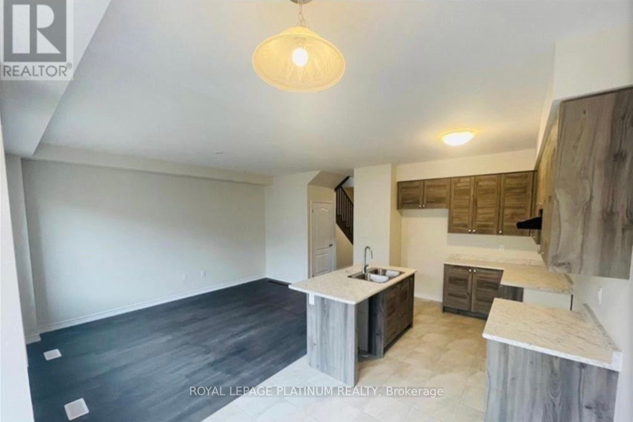 18 Mclaren Ave