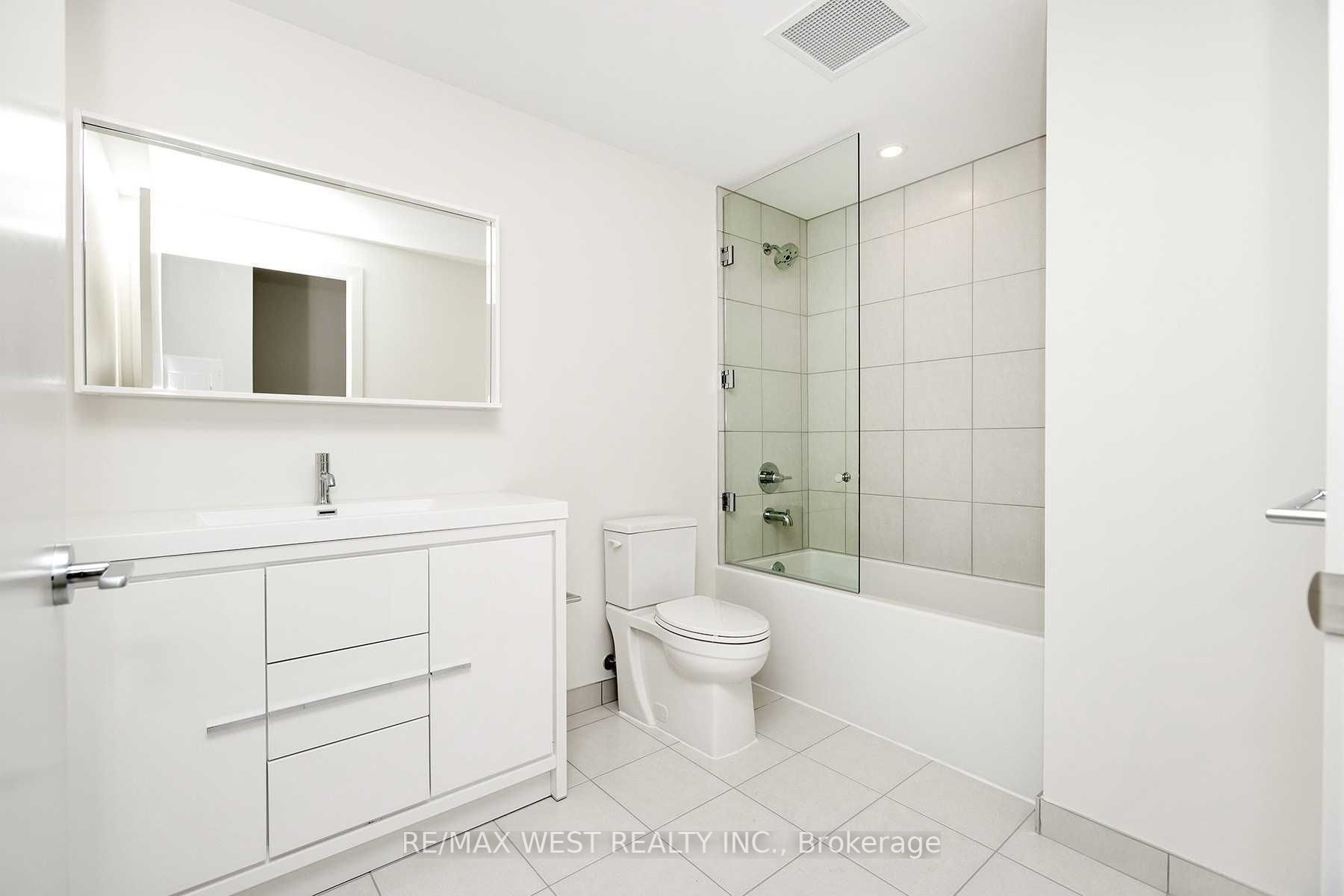212 King William St, #618