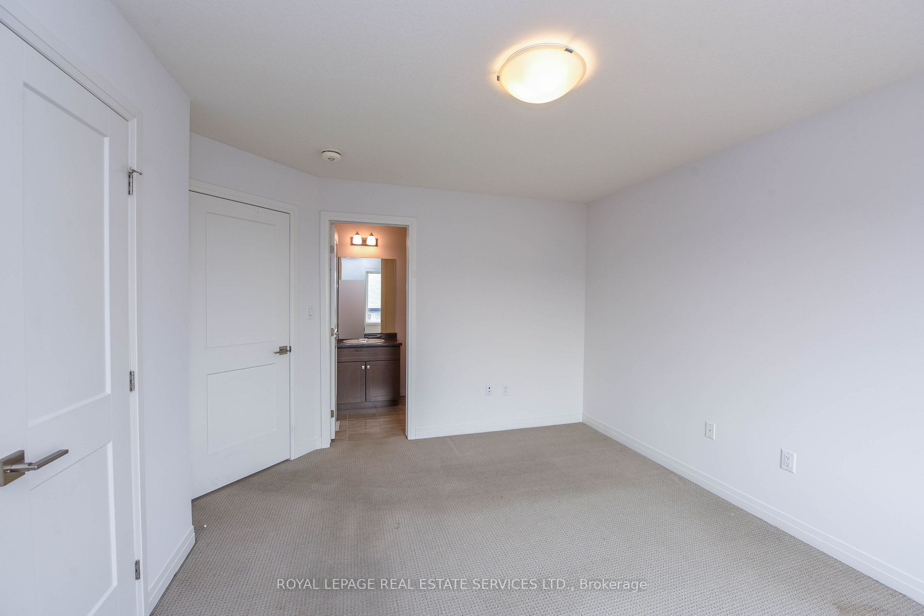 30 Time Square Boulevard, #147